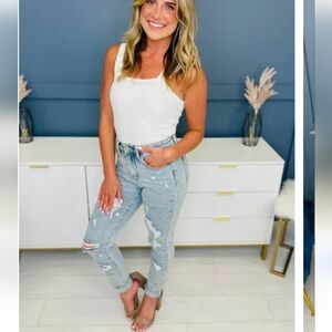 Judy BLUE all in Tummy Control jeans